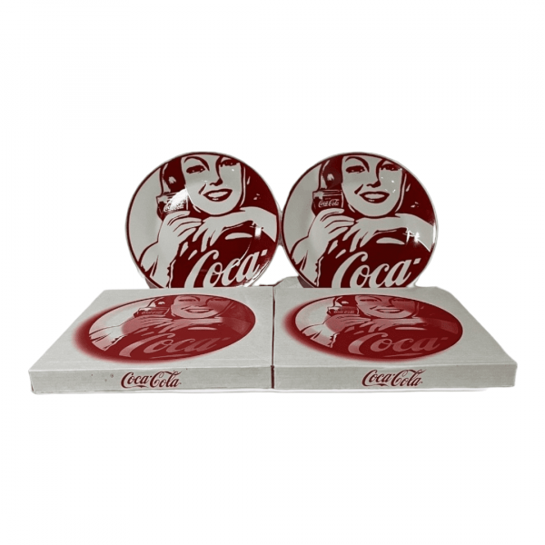 Juego de Platos, Bandejas y Bolsa de Coca-Cola - Imagen 3