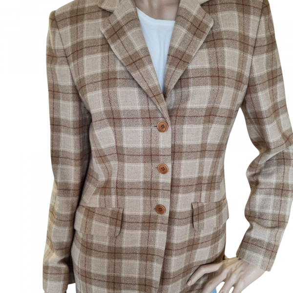 Chaqueta entallada mujer