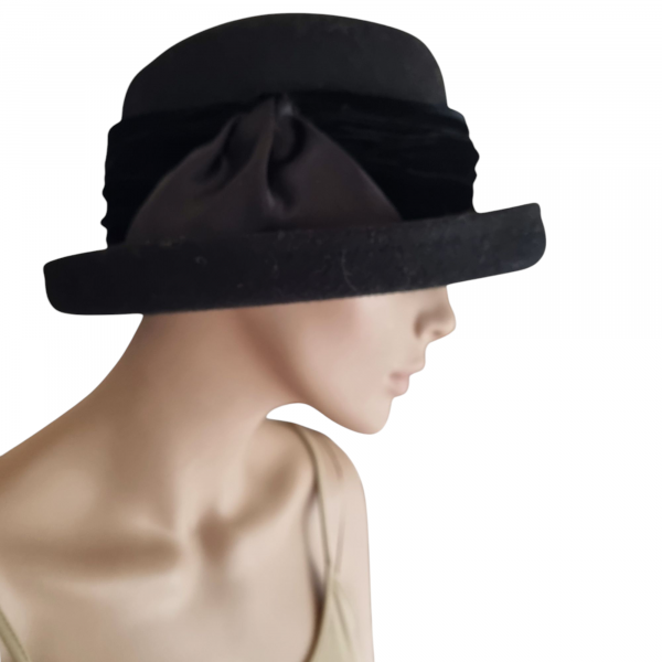 Sombrero con lazada - Imagen 2