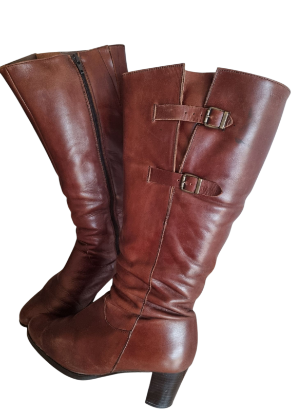 Botas Marrones Wonders - Imagen 3