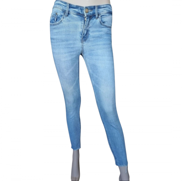 Conjunto pantalón vaquero y camiseta mujer - Imagen 3