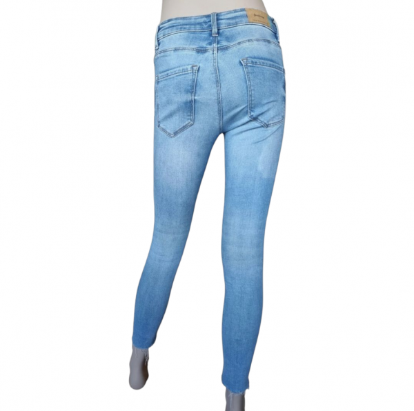 Conjunto pantalón vaquero y camiseta mujer - Imagen 4