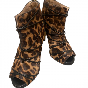 Botín de Piel Animal Print de Lodi
